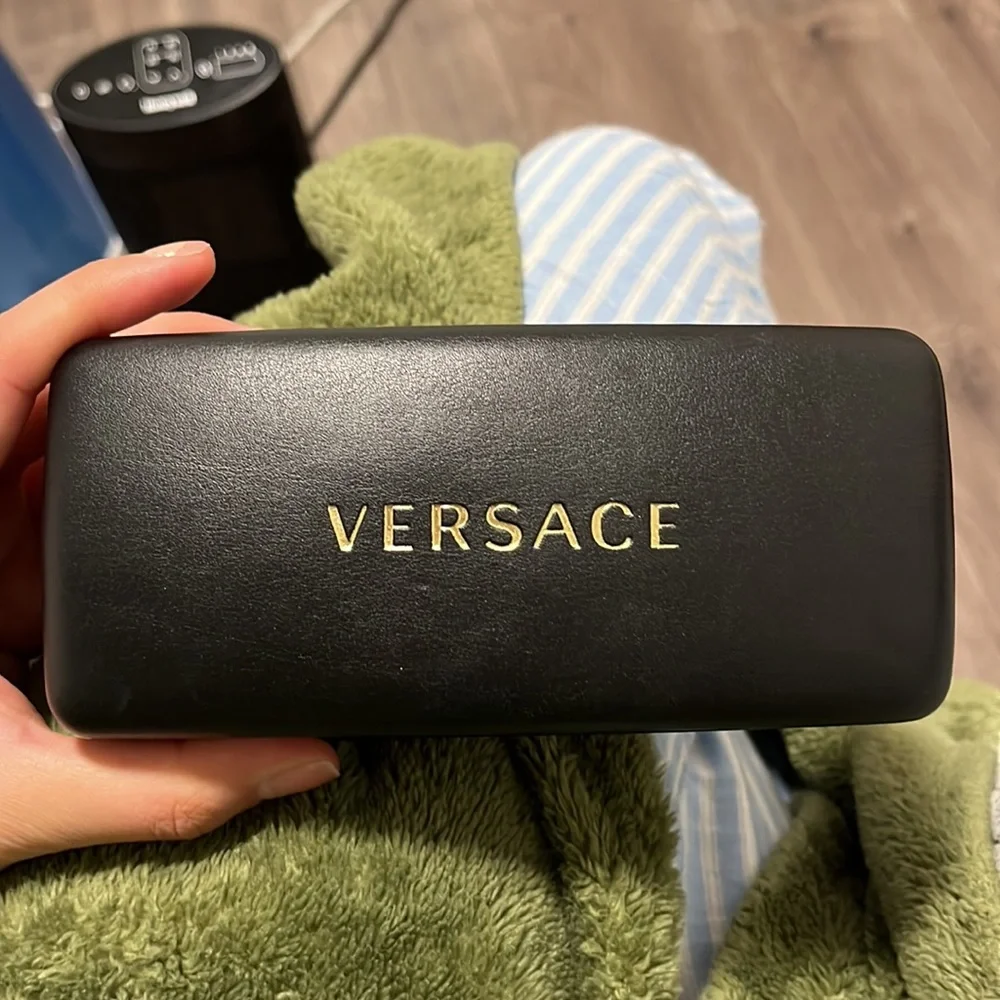 Versace Sunglasses - Picture 4 of 12